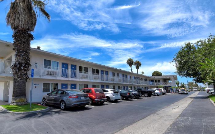 Motel 6 Westminster, CA - South - Long Beach Area