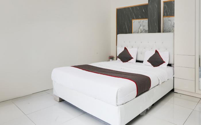 Hotel O Bogor Kota Near Istana Bogor Formerly Ciomas Residence