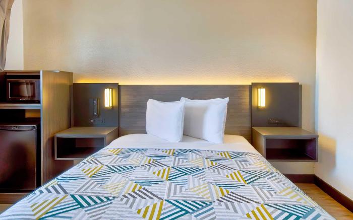 Motel 6 Vallejo, CA - Six Flags West