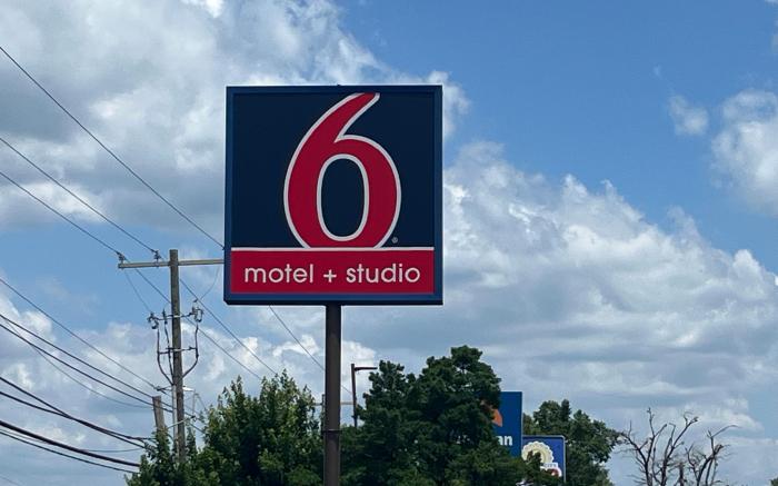 Studio 6  Huntsville, AL University Drive