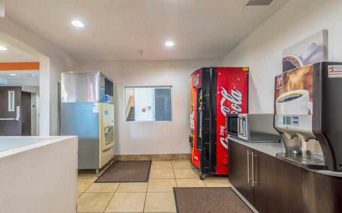Motel 6 Indianapolis, IN