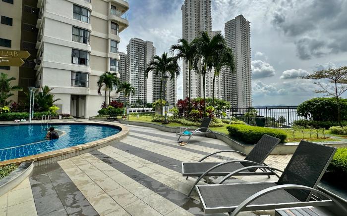 Superb Seaview | 3 Balcony | Near CIQ JB | 3B2B