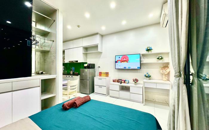 Delux Studio With Swimming Gym Walking Lake