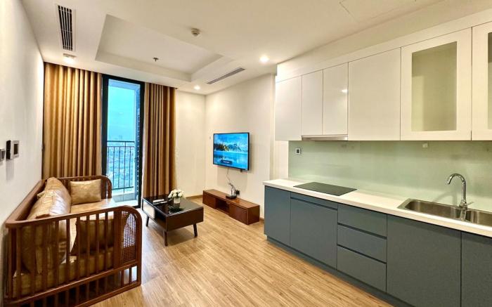 Two Bedroom In Vinhomes Green Bay