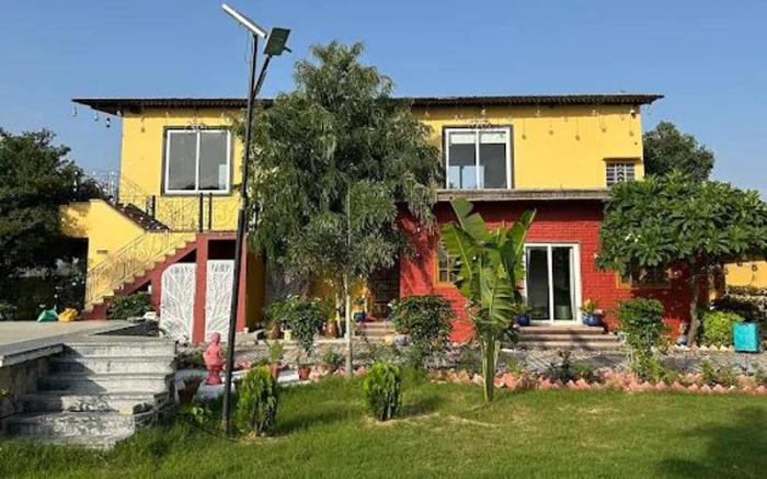 Krishna Farms Resort