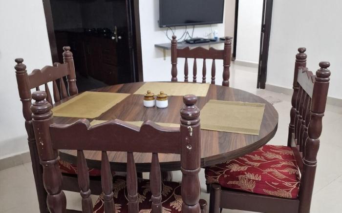 KEL5 - Spacious Renovated 1 BHK @ Kellys Kilpauk
