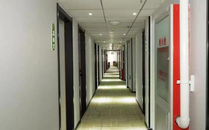 7 Days Inn Beijing Zhongguancun Suzhoujie Metro Station