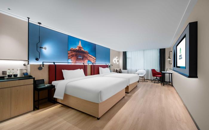 Campanile Hotel Shenzhen Bao'an Center Liutang Metro Station