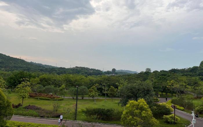 Lavande Hotel Guangzhou Xintang Shapu High-Speed Railway Station