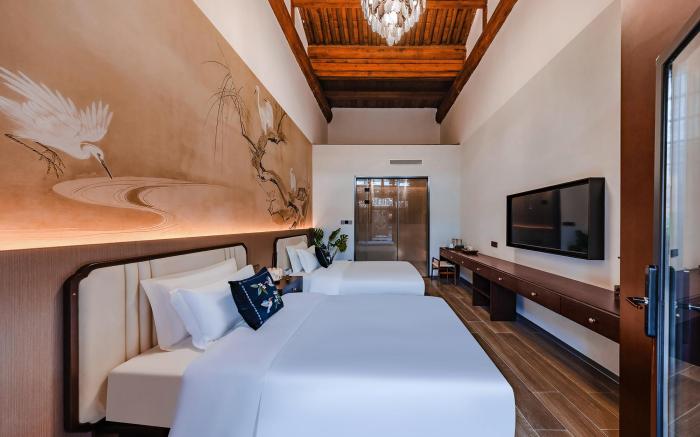 Lishe Hotel