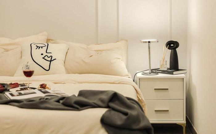 Moderno Ed Elegante: Timeless Design Modern Allure