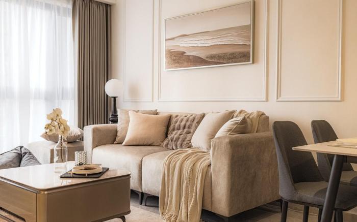 Luminous Lines: Frame of Grace