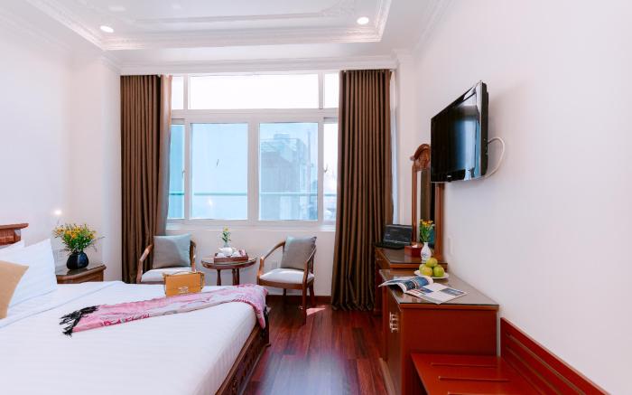 DAHLIALAND SAIGON HOTEL & SWIMMING POOL 