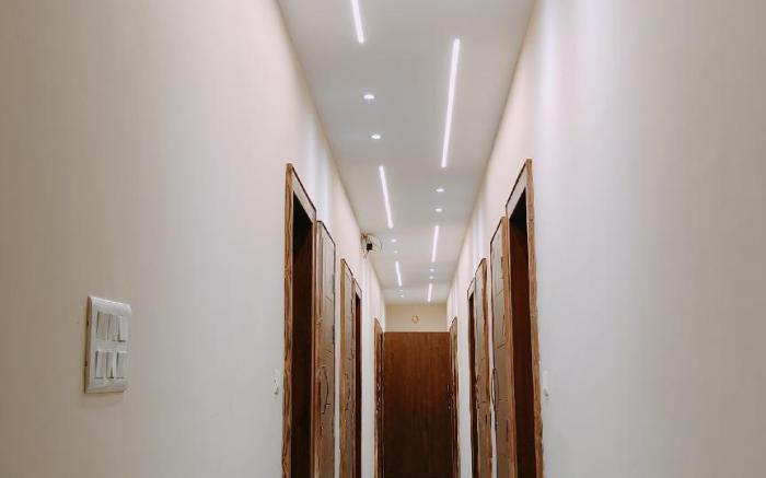 Hotel Babylon Elegance near krishna janam bhoomi