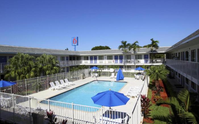 Motel 6 Lantana/West Palm Beach, FL