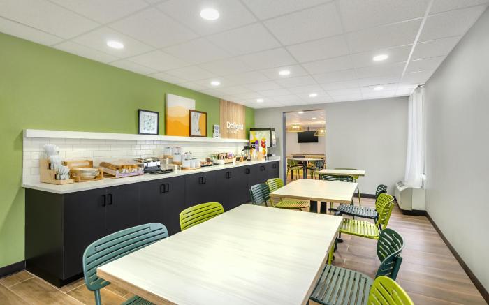 Spark by Hilton Roanoke Airport