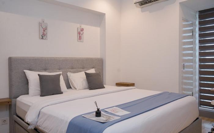 Warm Spacious 1BR Branz BSD City Apt By Travelio