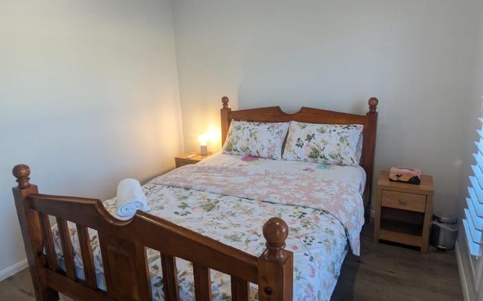 Entire House in Chermside West 2-Beds Ultra-Clean