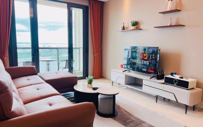 R&F Seaview Villa by Xin An