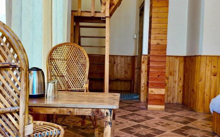 Woodland duplex cottage-2 jibhi