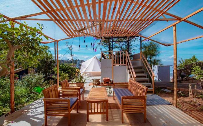 Santolina Homestay - Tây Hồ Hill