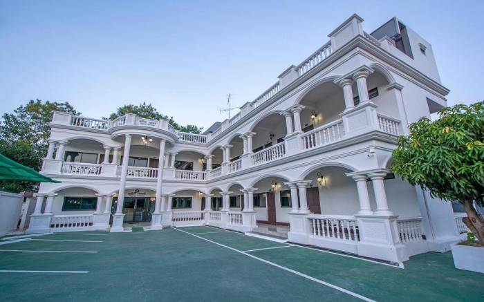 Happiness Guesthouse