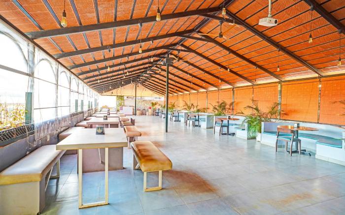 HOTEL O RAJ COMFORT