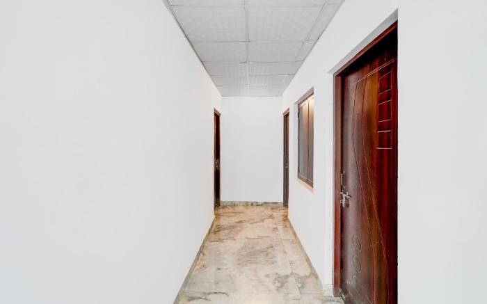 Hotel O Riyansh Restaurant and hotel