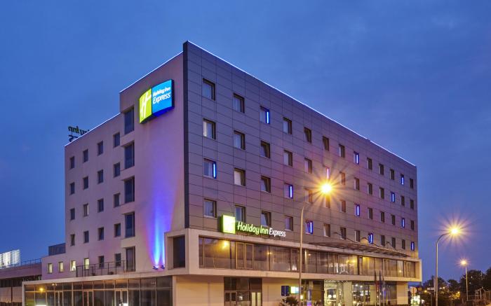 Holiday Inn Express Lisbon Alfragide By IHG