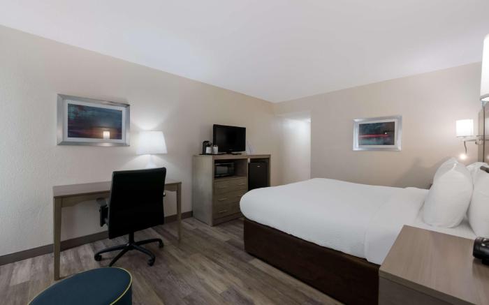 Best Western Hampton Coliseum Inn