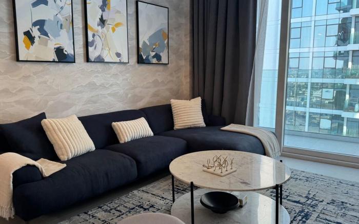 ASHRI Luxe apt | 5 mins Downtown Dubai near Metro
