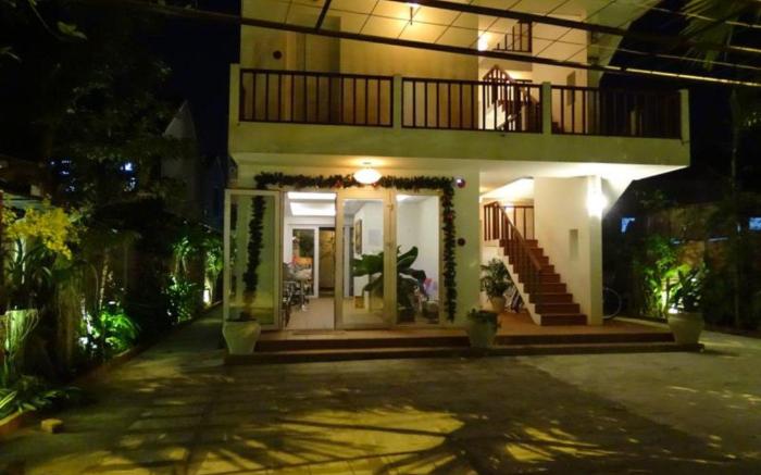 Ylang Garden Villa
