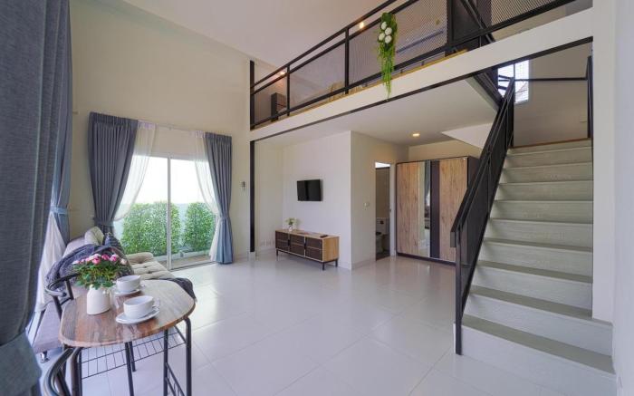 Beautiful new 7 Bedroom Villa Resort(CT7)