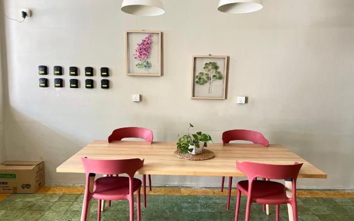 Room4U, near Gleneagles,Island and LGL, Burma Rd