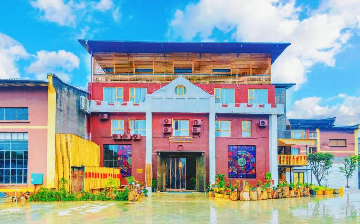 Yuanmuju·Factory Hotel (Guilin Branch)