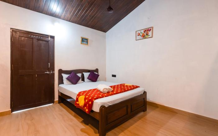 Peacock 5BR Cottages with Private Pool Saligao