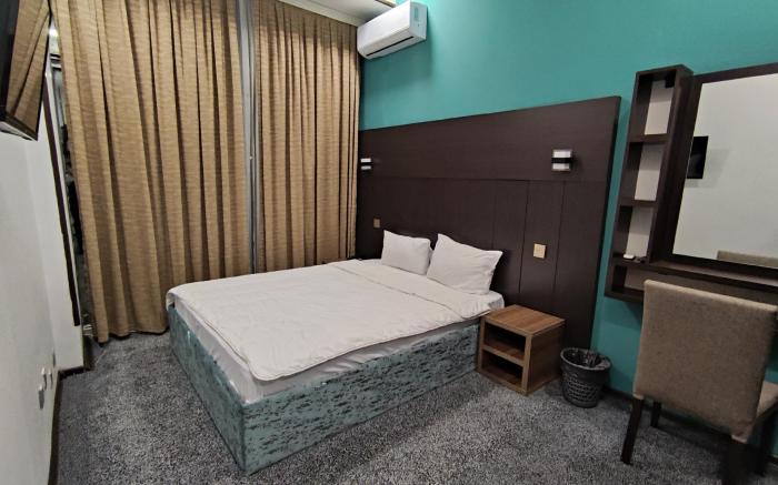 Crossway Hotel Baku