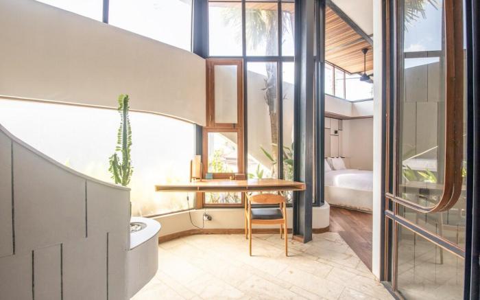 Beach Alcove Studio 4