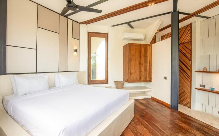 Beach Alcove Studio 1