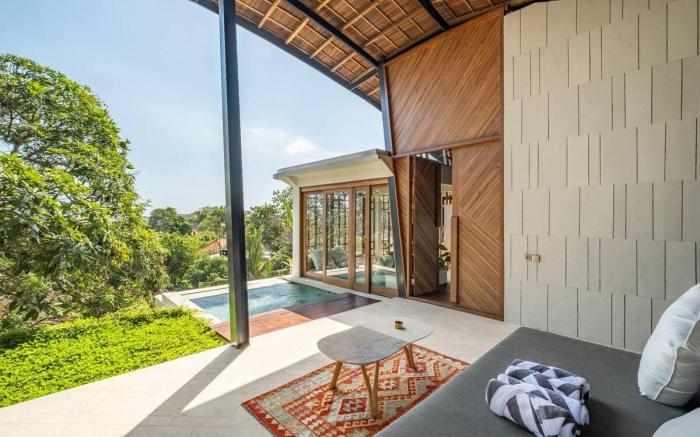 Beach Alcove Penthouse 