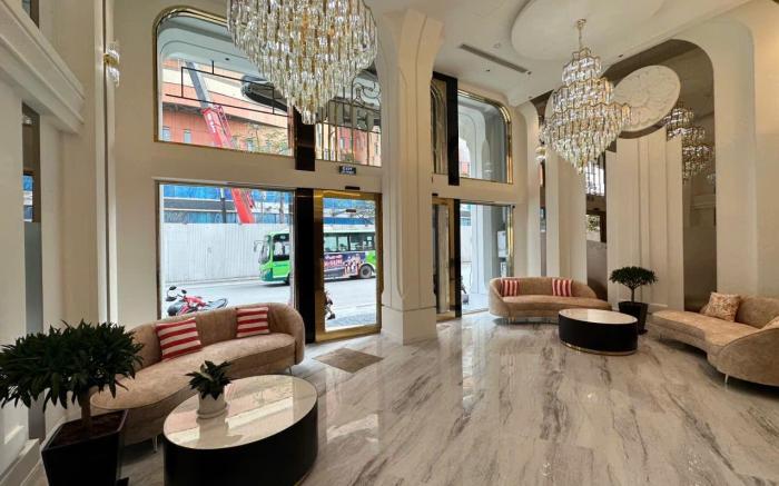 22Land Cloud Hotel & Spa