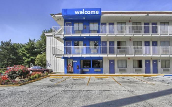 Motel 6 New Cumberland, PA - Harrisburg - Hershey South