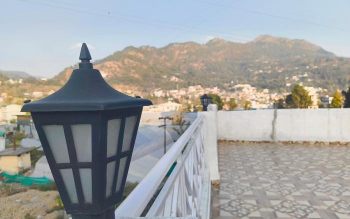 Rockhill Inn Homestay Bhimtal 