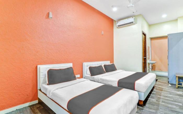 UTSAV GALAXY BANQUET AND ROOMS 