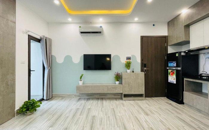 Studio ban công đầy nắng