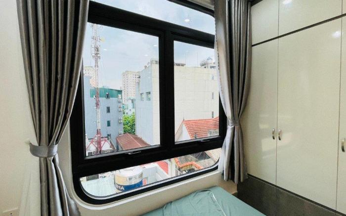 Studio ban công đầy nắng