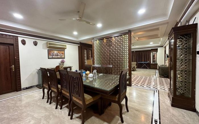 Stay Retreats At Welcome Apartment Nr Airport