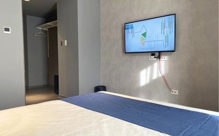 Urban King Retreat – Steps to Dongmen MRT K1