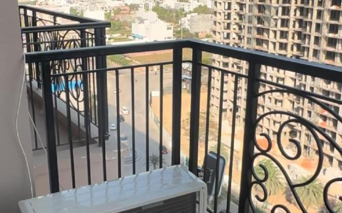 Snooze & Stay in omaxe Hazratganj