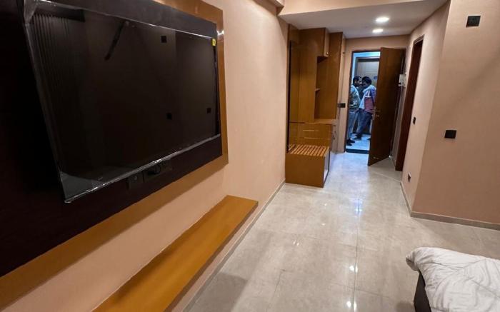 Snooze & Stay in omaxe Hazratganj